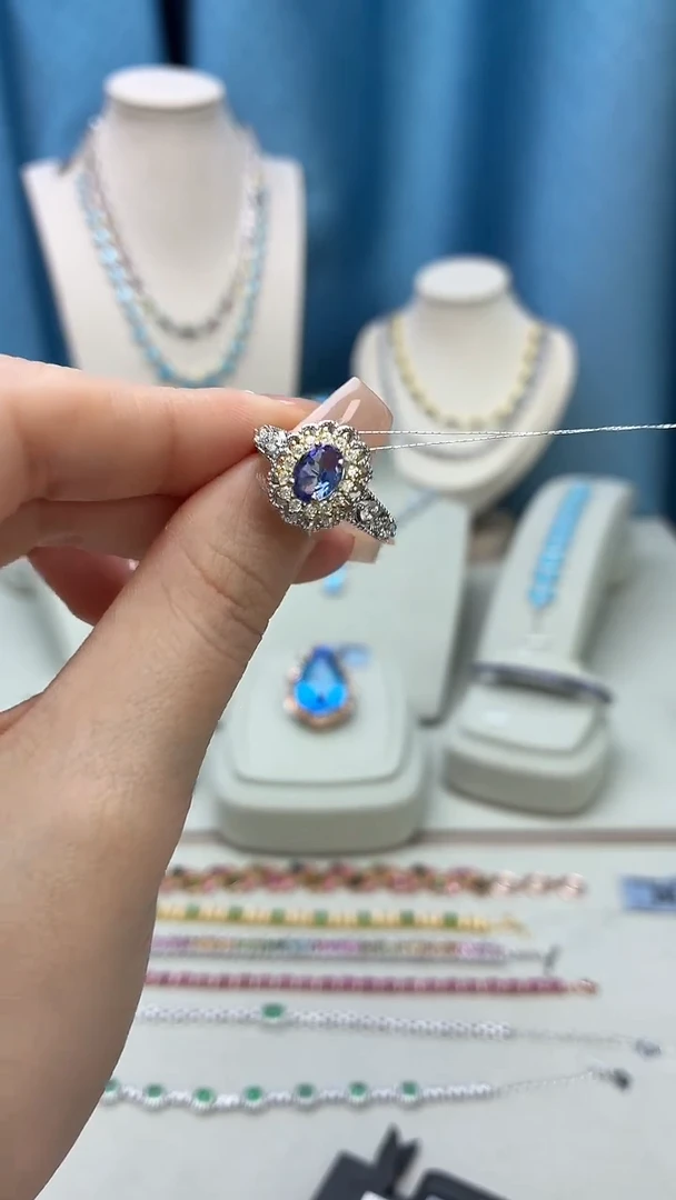 银S925镶嵌戒指坦桑石113JH0104产品一个（多样性）