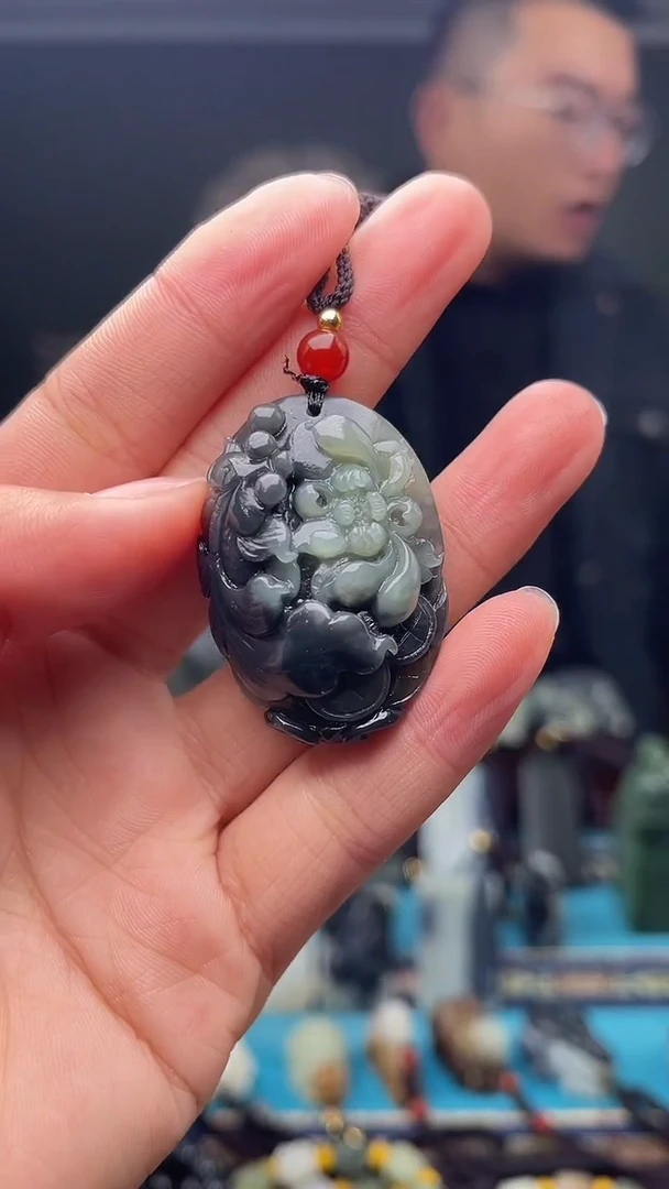 未镶嵌和田玉挂件1