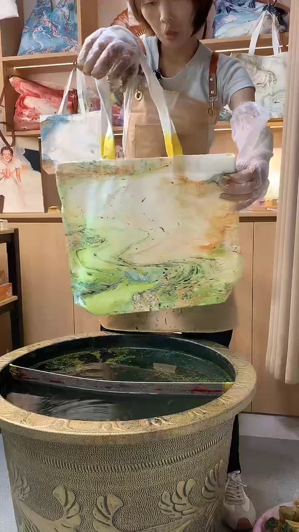 124非遗大漆手工包 一品一拍