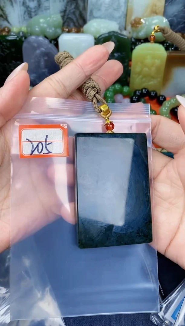 颈饰未镶嵌和田玉和田玉