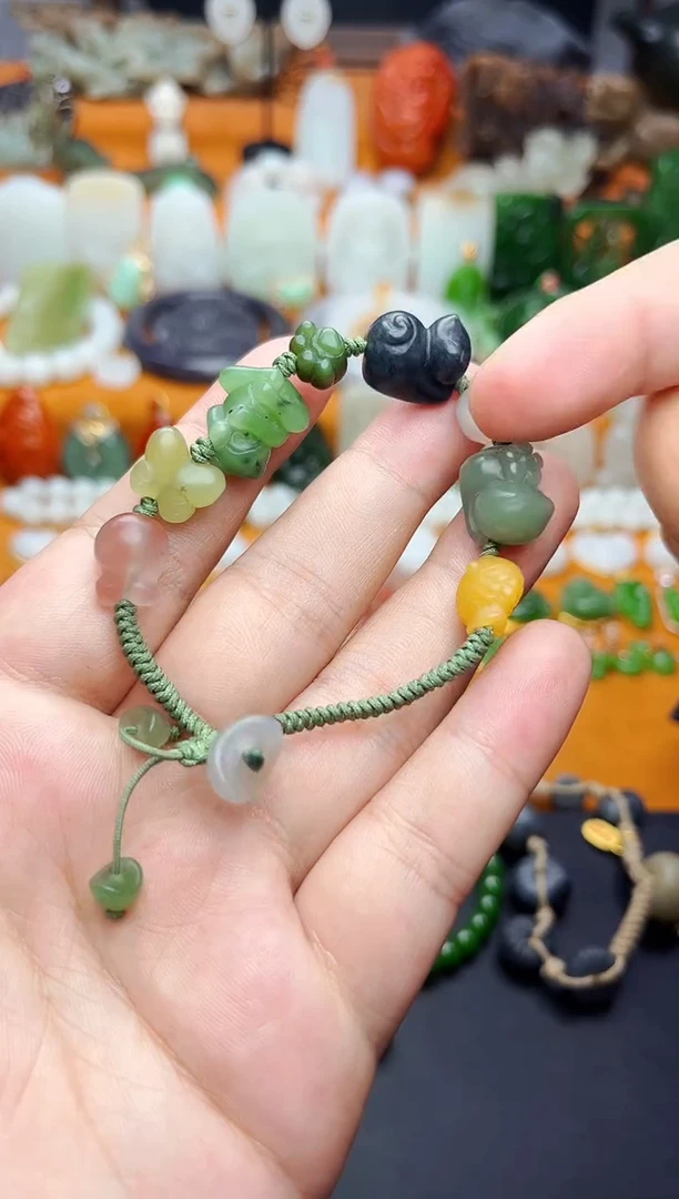 【闪购商品】和田玉手串未镶嵌多宝手串01