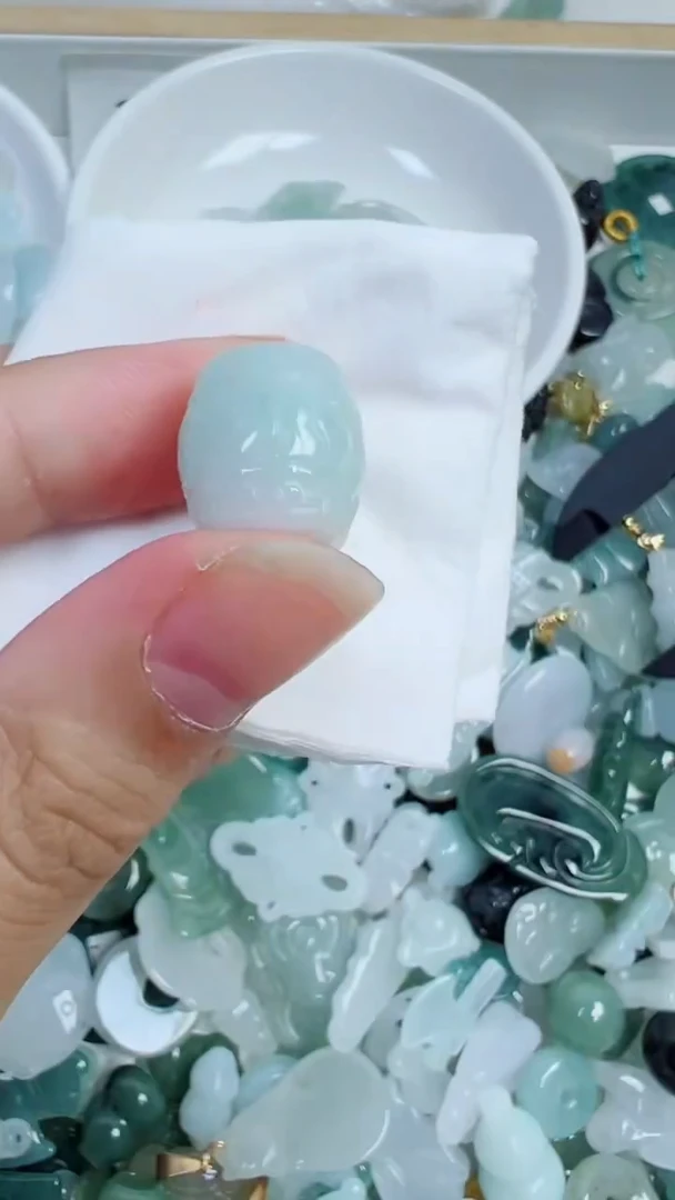 散珠翡翠晚*酥231号链接，A货翡翠