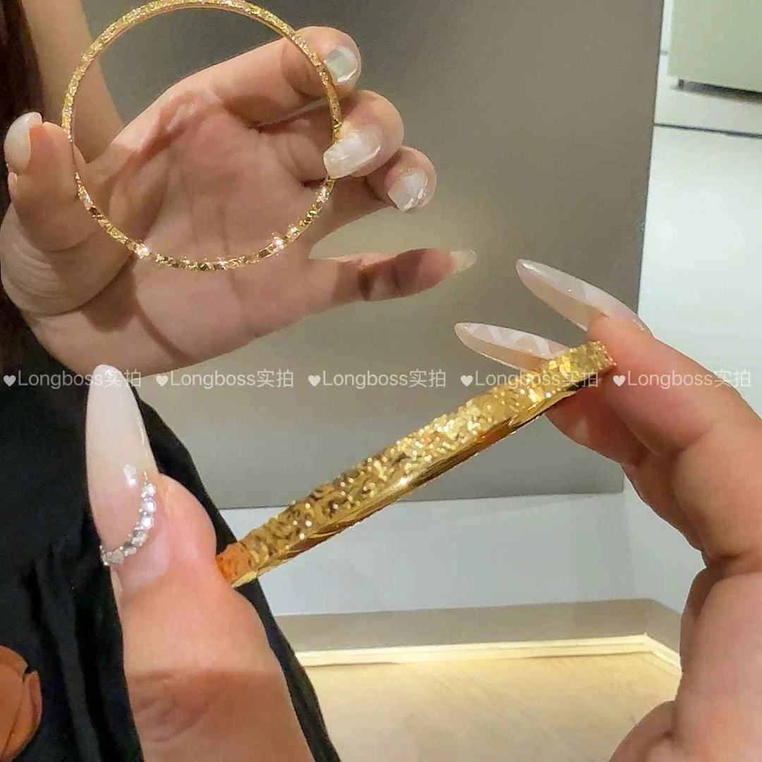 合金手镯 4mm爆闪碎碎冰手镯女高级手环气质复古风SZ 028