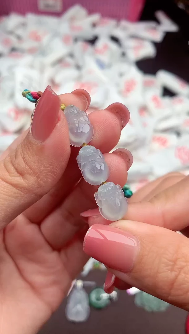 【闪购商品】翡翠手绳未镶嵌一