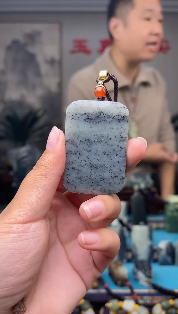 未镶嵌和田玉挂件1