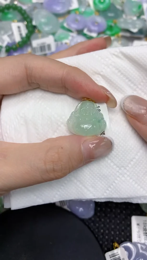 颈饰18K金镶嵌翡翠1111111