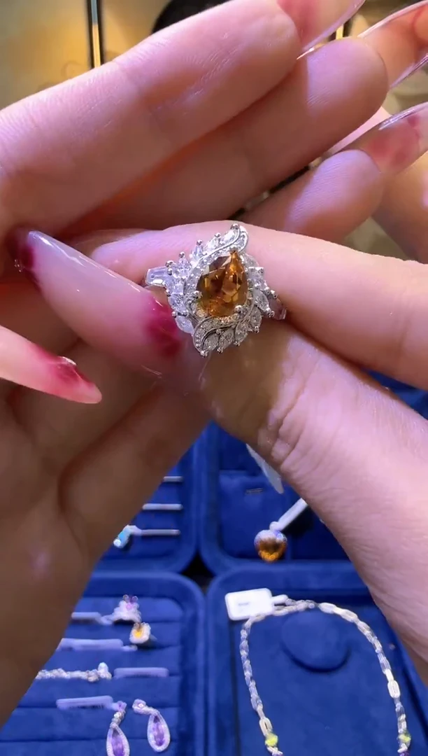 银S925镶嵌戒指黄晶天然宝石