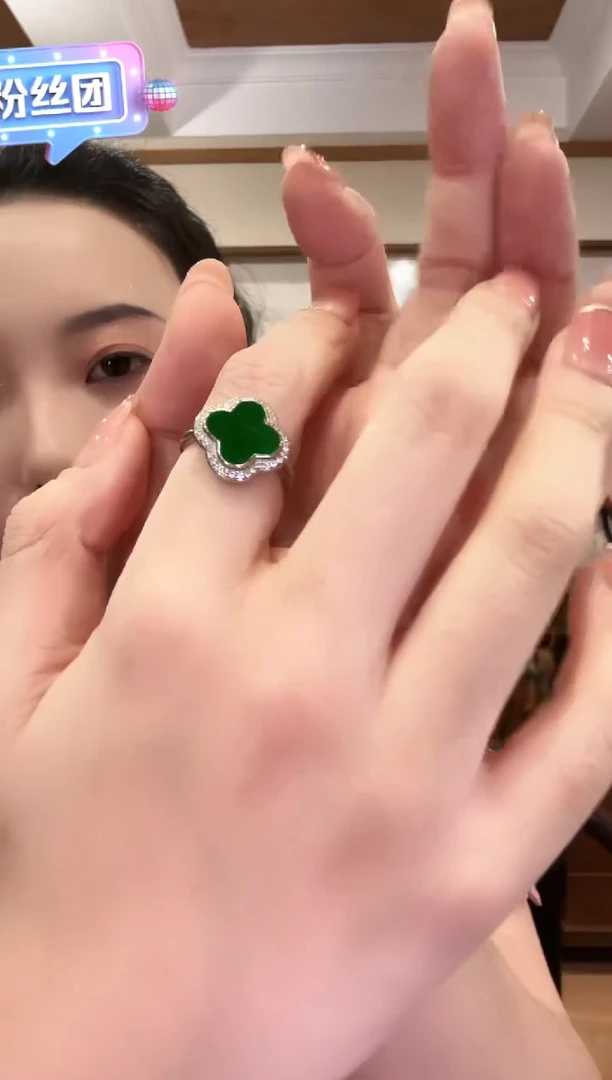 翡翠银S925镶嵌颈饰国风