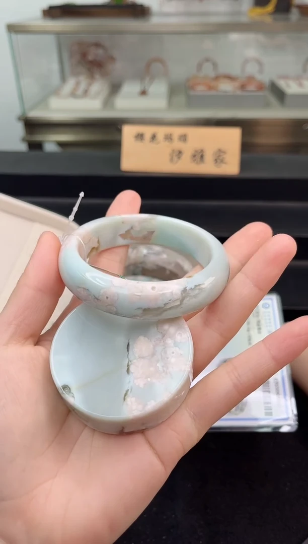 未镶嵌手镯石英质玉58圈口（赠品镯心）2s94674