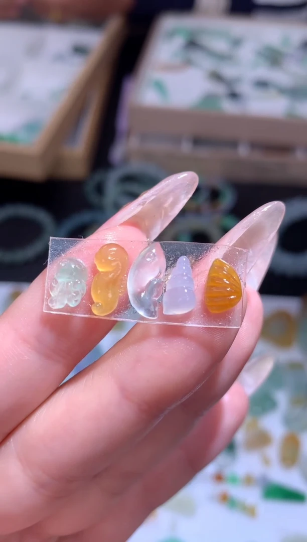 未镶嵌定制翡翠海底世界