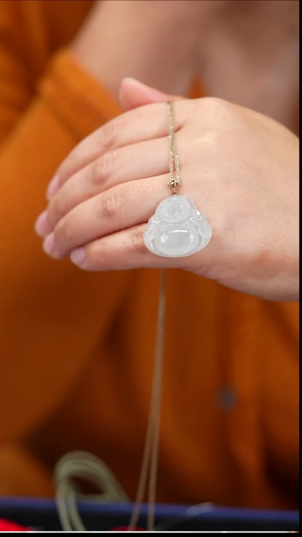 颈饰18K金镶嵌翡翠佛公w