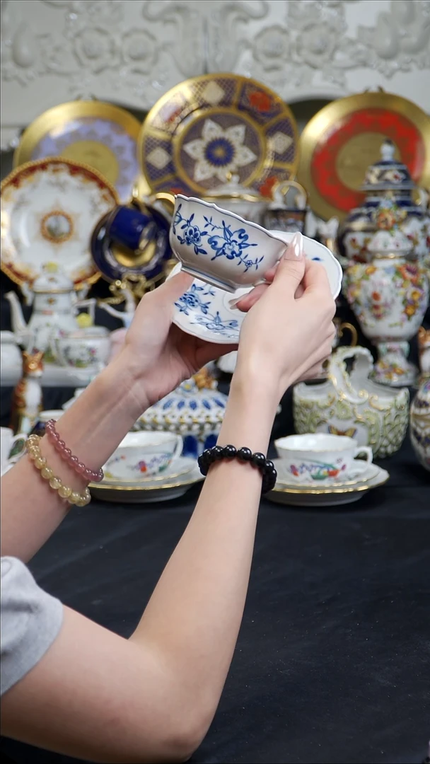 骨瓷婷婷中古器物如图所示117