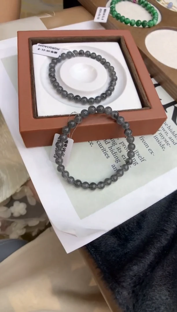 未镶嵌手串翡翠手串 多样性发其一