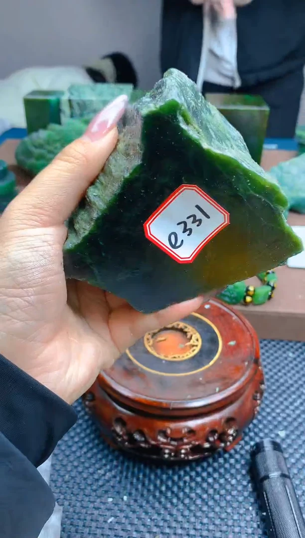 【闪购商品】和田玉（碧玉）珠宝半成品未镶嵌1