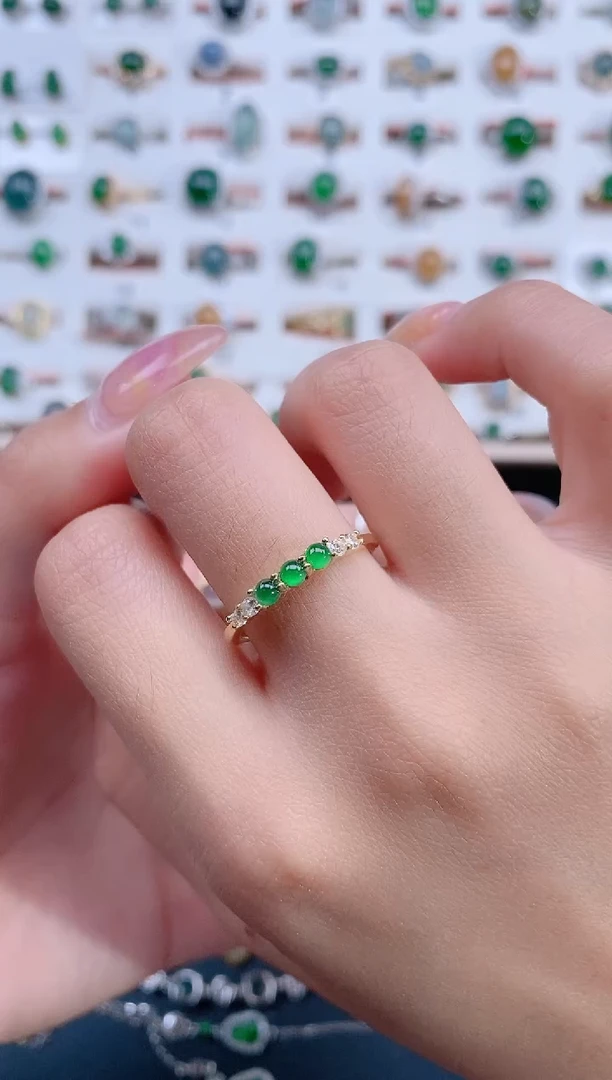 翡翠戒指银S925镶嵌天然翡翠