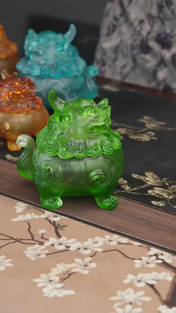 手工艺品琉璃绿色狻猊香炉中号