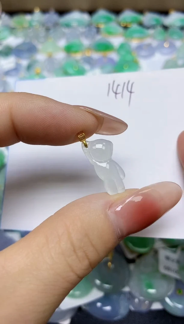 翡翠未镶嵌颈饰 天然缅甸翡翠A货