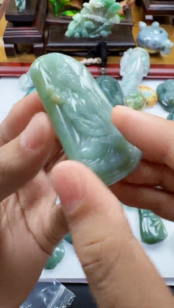 吊坠(不含链)未镶嵌翡翠1