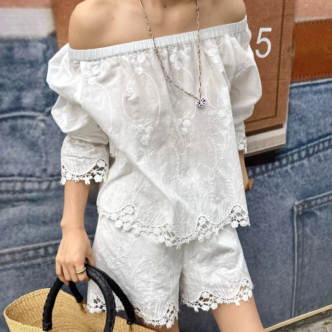 【奥莉】2025春夏：度假风水溶花边上衣+短裤套装75350