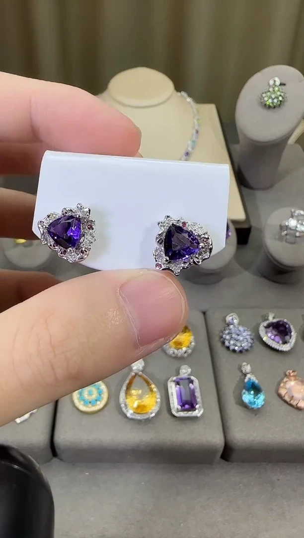 银S925镶嵌耳饰紫晶8mm耳钉设计款