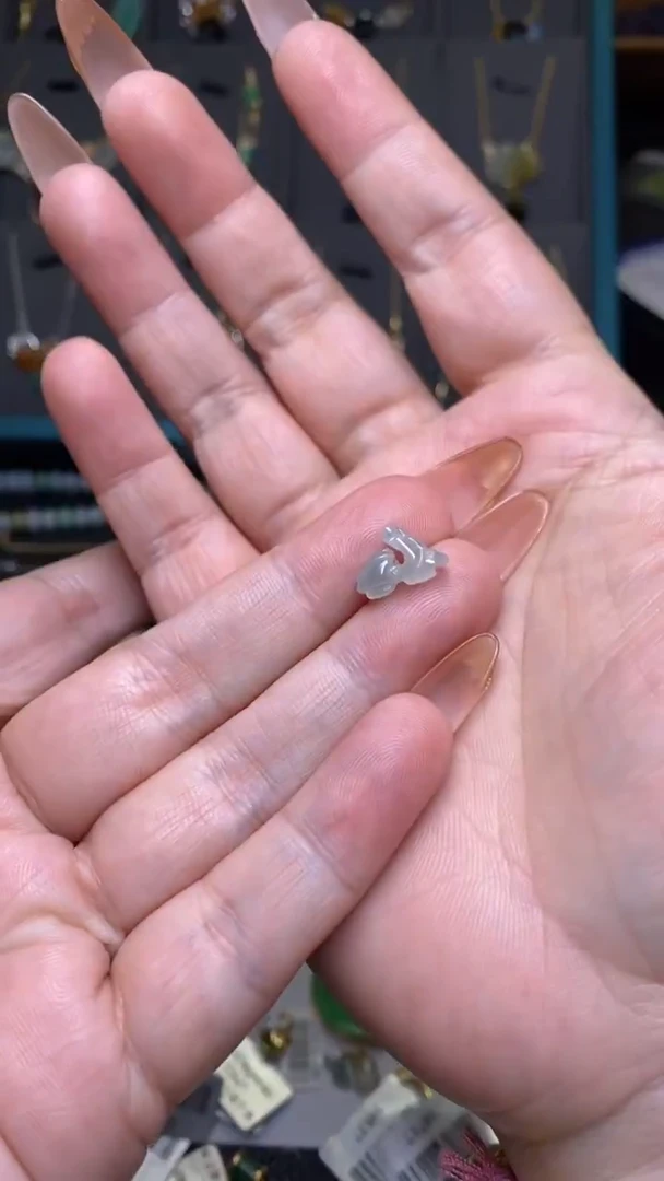 颈饰未镶嵌翡翠净货38755