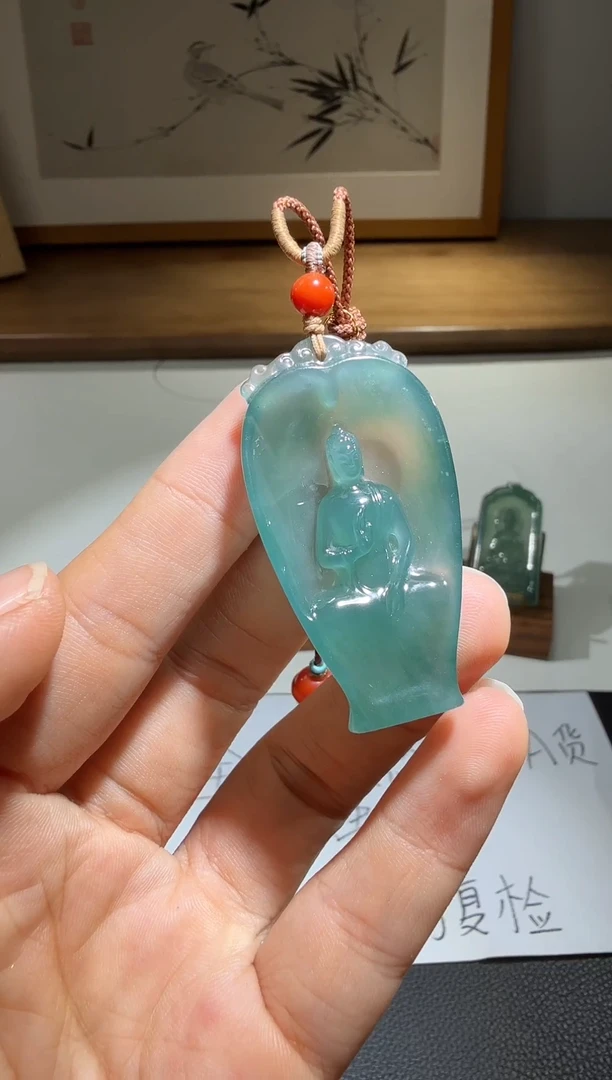 吊坠(不含链)未镶嵌翡翠观音