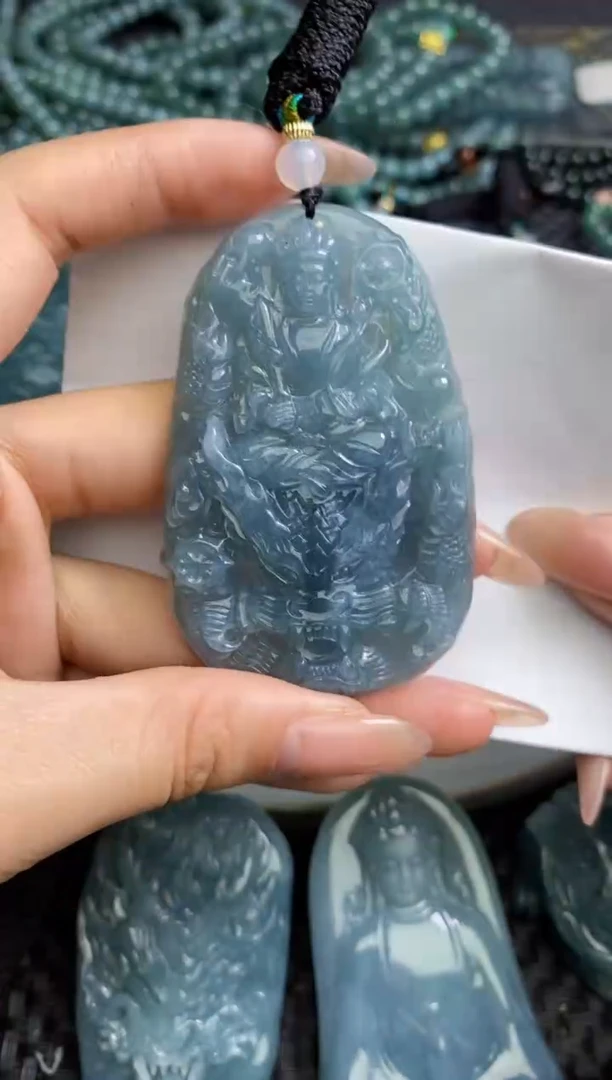 【闪购商品】翡翠颈饰未镶嵌111111111