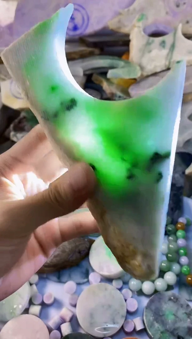 翡翠裸石纯天然A货翡翠28