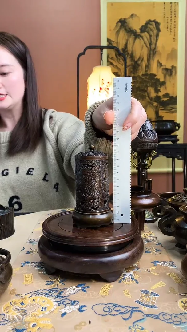 铜苏工黄铜仿古龙凤熏香炉