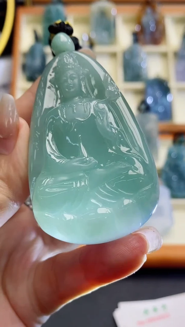 翡翠未镶嵌颈饰缅甸天然货翡翠