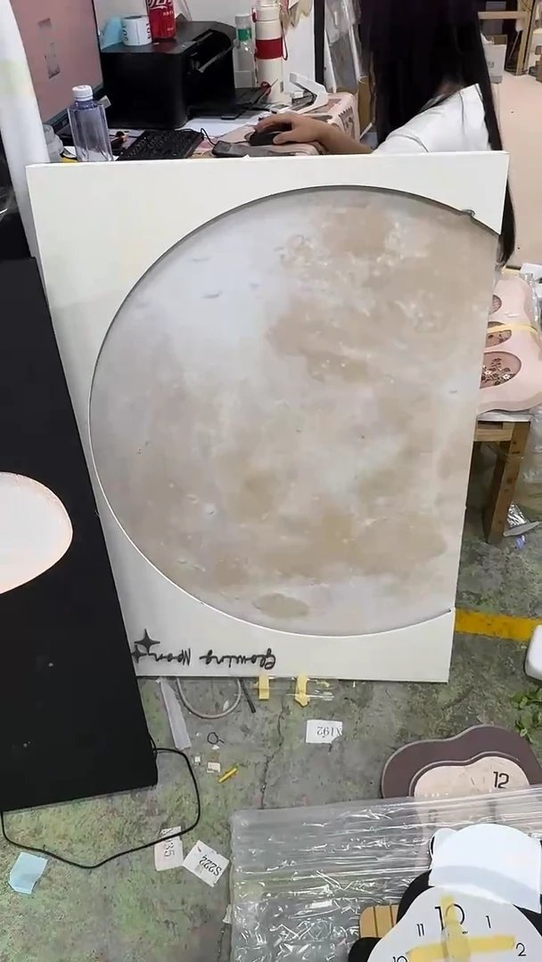 竖款仓库清货  70*100充电宝