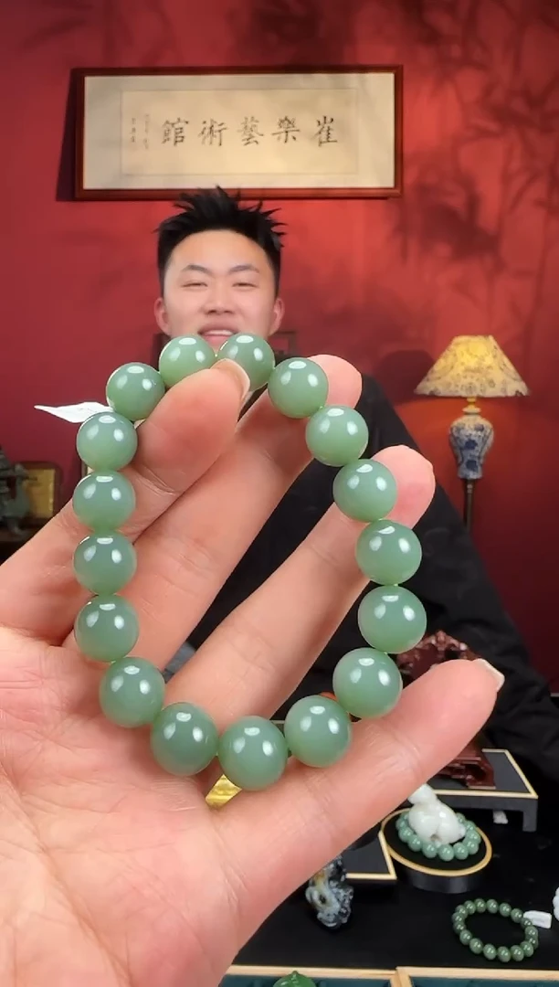 未镶嵌和田玉挂件手串