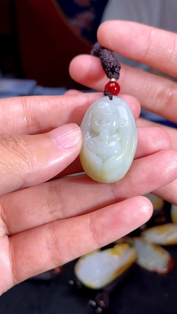 和田玉未镶嵌挂件1