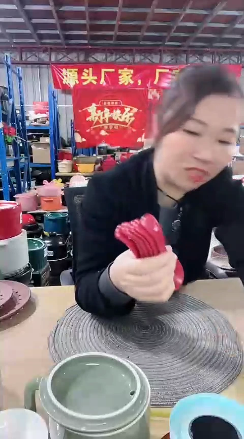 【闪购商品】瑕疵红色汤勺6个不可明火