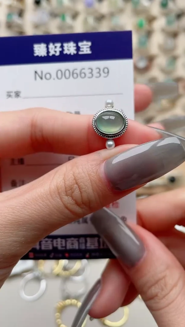 【闪购商品】翡翠戒指银S925镶嵌.........