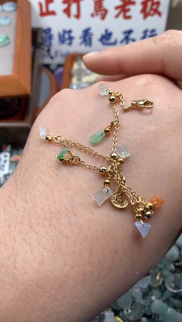 【闪购商品】翡翠颈饰未镶嵌哥哥