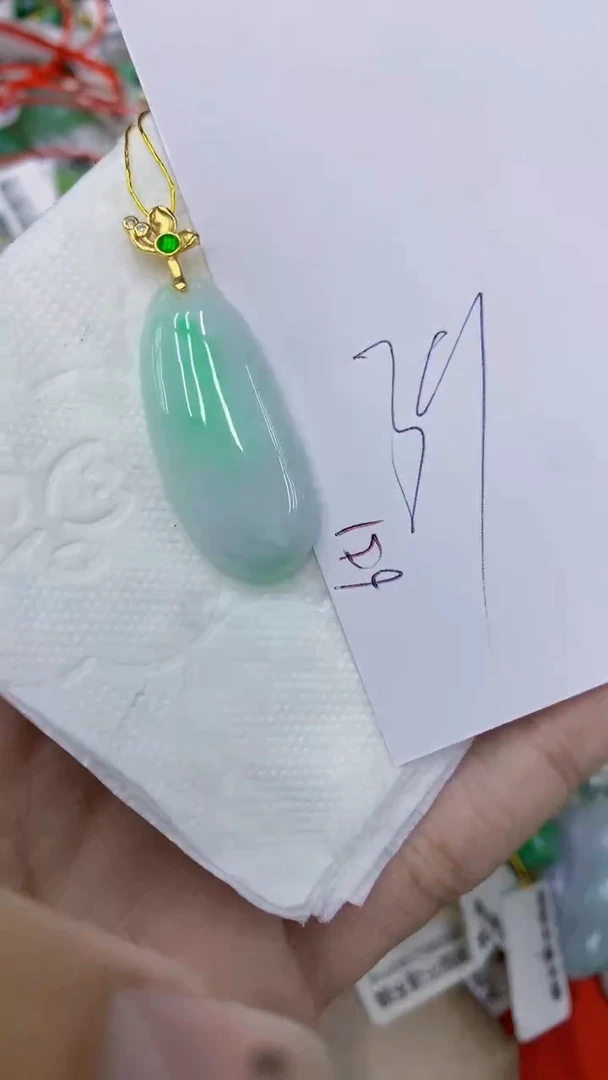 颈饰未镶嵌翡翠111111111111