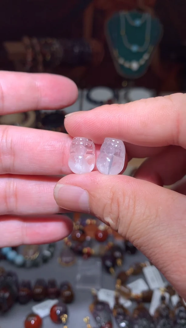 未镶嵌珠宝半成品水晶小蓝针貔貅，一颗