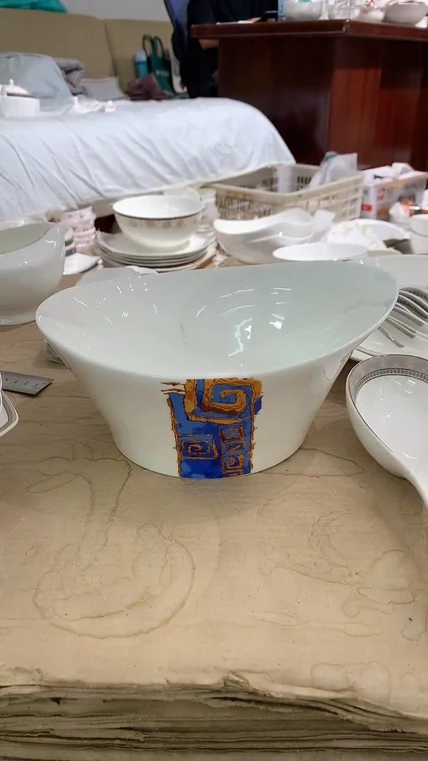 隆达福利款大碗、