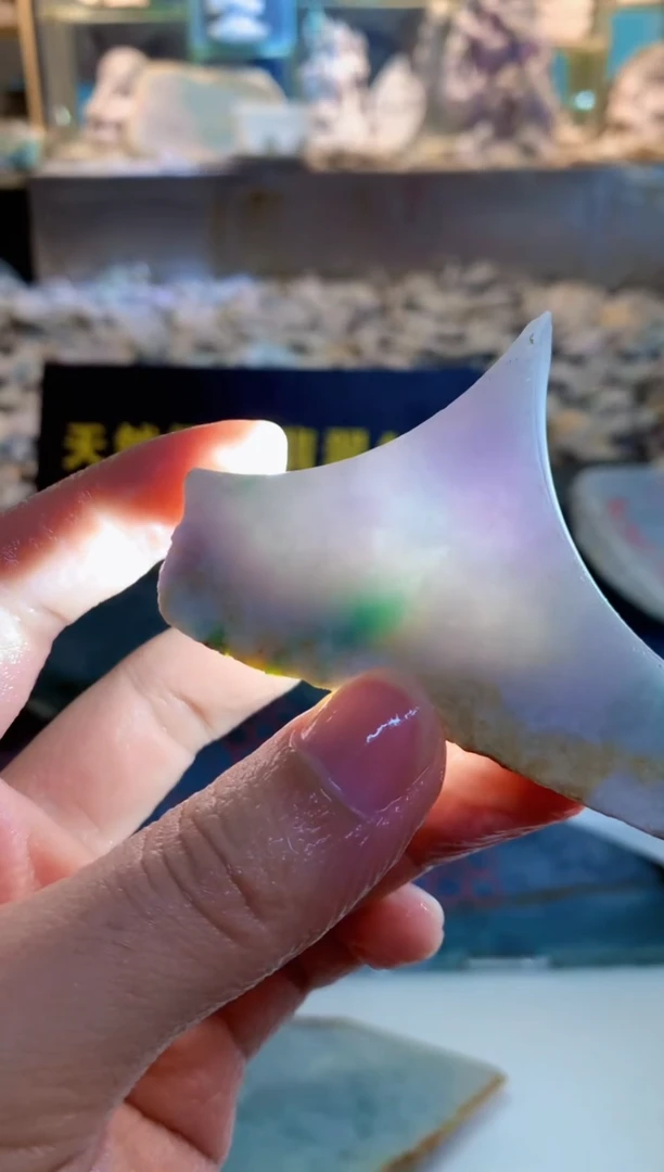 翡翠未镶嵌颈饰0朗0翡翠珠宝356