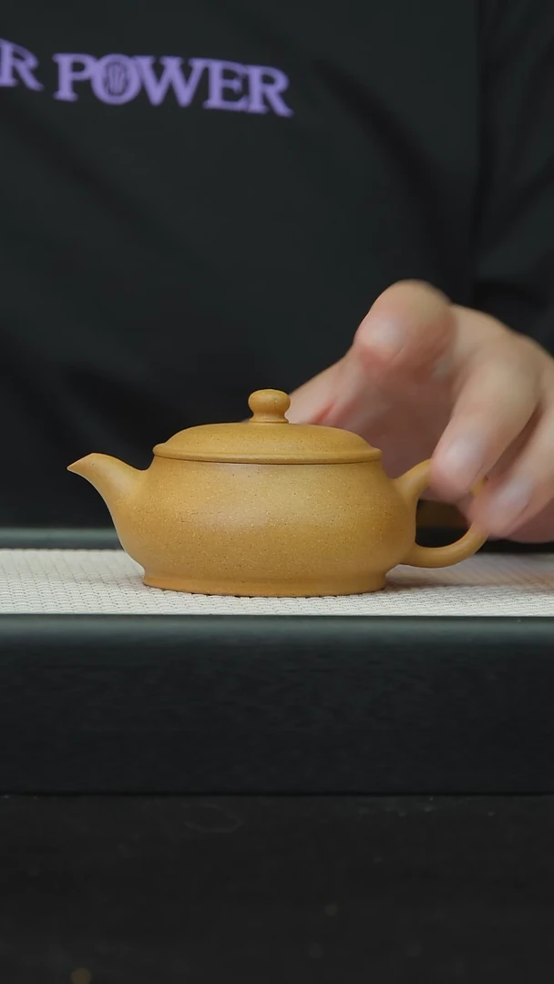 茶壶紫砂李*宜兴紫砂原矿紫砂