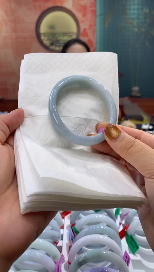 未镶嵌手镯翡翠多人00015894