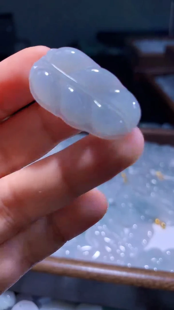 翡翠未镶嵌颈饰翡翠A货（不含链）