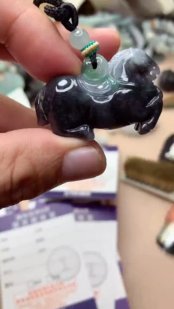 未镶嵌定制翡翠翡翠