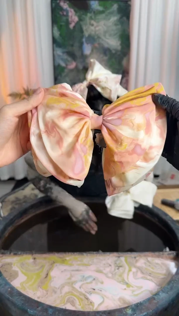 141 三层蝴蝶抓夹 桃之夭夭