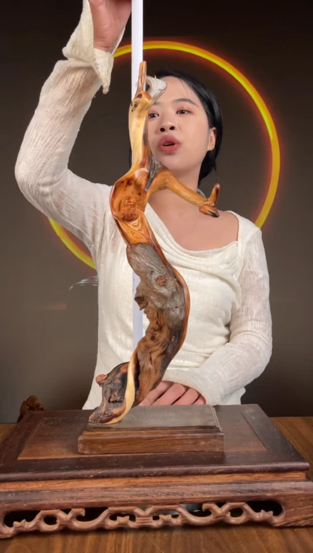 【闪购商品】柏木（崖柏）手工摆件,先抢先得!