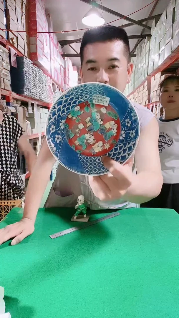 瓷片碗碟好物一件不留@@1