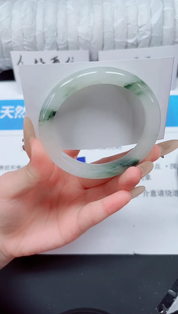 未镶嵌手镯石英质玉10-58
