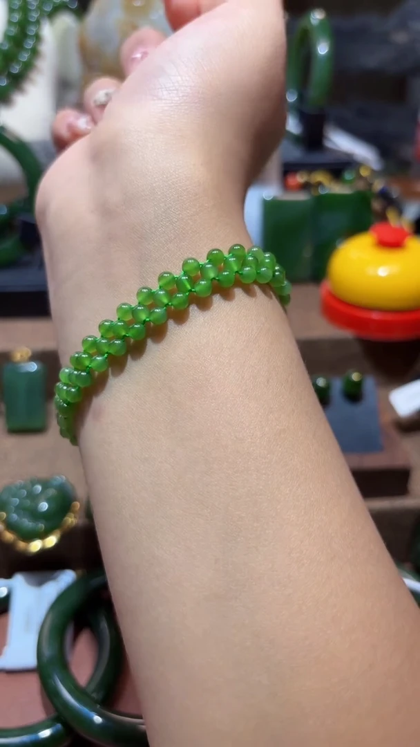 18K金镶嵌手串和田玉（碧玉）1