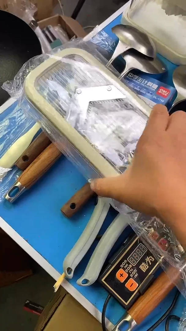 1卧式擦丝器没有辅助夹